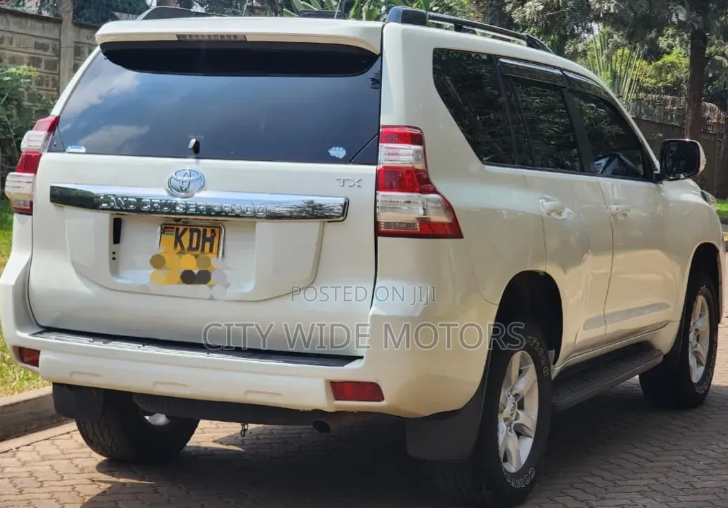 Toyota Land Cruiser Prado 2014 White