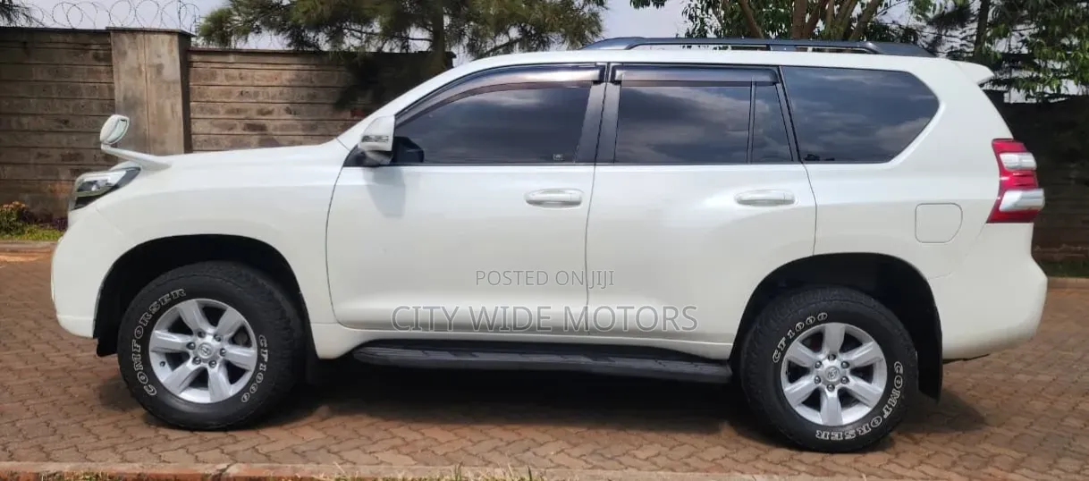 Toyota Land Cruiser Prado 2014 White