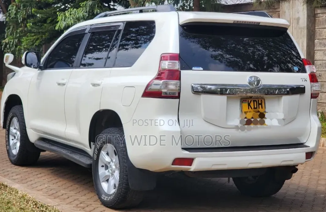 Toyota Land Cruiser Prado 2014 White