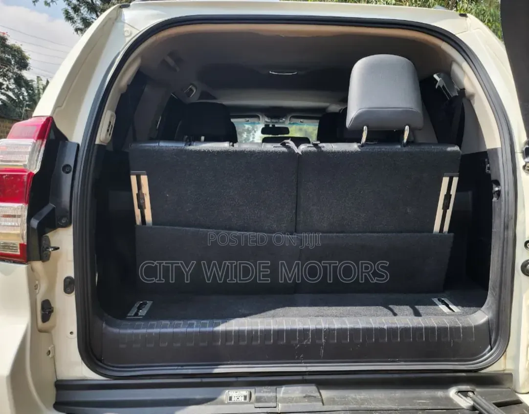 Toyota Land Cruiser Prado 2014 White