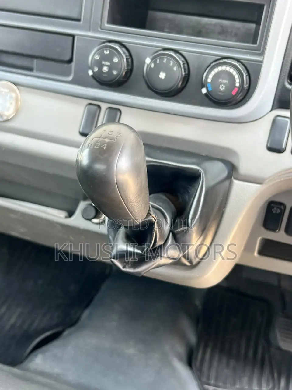 Mitsubishi Fuso Canter