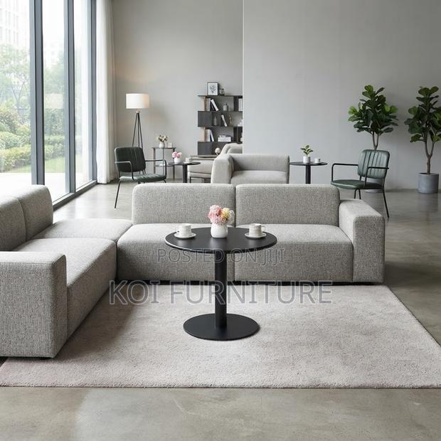 Coffee Table; Black Height Adjustable Execptional Coffee Table - thumbnail 3