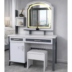 Dressers; Dressing Room Modern Make Up Vanity Set