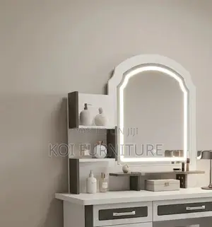 Dressers; Dressing Room Modern Make Up Vanity Set