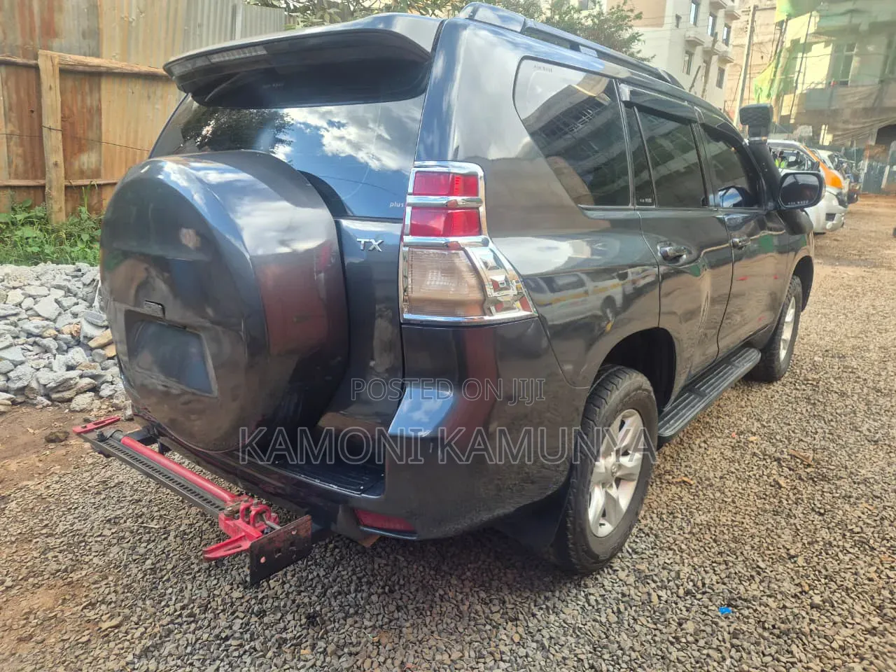 Toyota Land Cruiser 2010 Gray