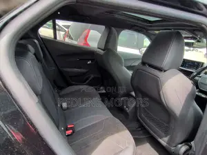 Peugeot 2008 1.2 PureTech (130 Hp) 2021 Black