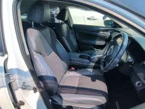 Honda Insight EX 2019 White