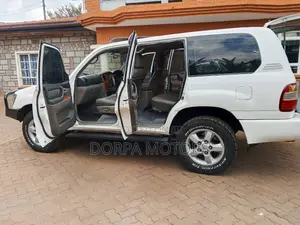 Toyota Land Cruiser 100 4.2 TD 2004 Pearl