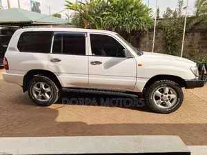 Toyota Land Cruiser 100 4.2 TD 2004 Pearl