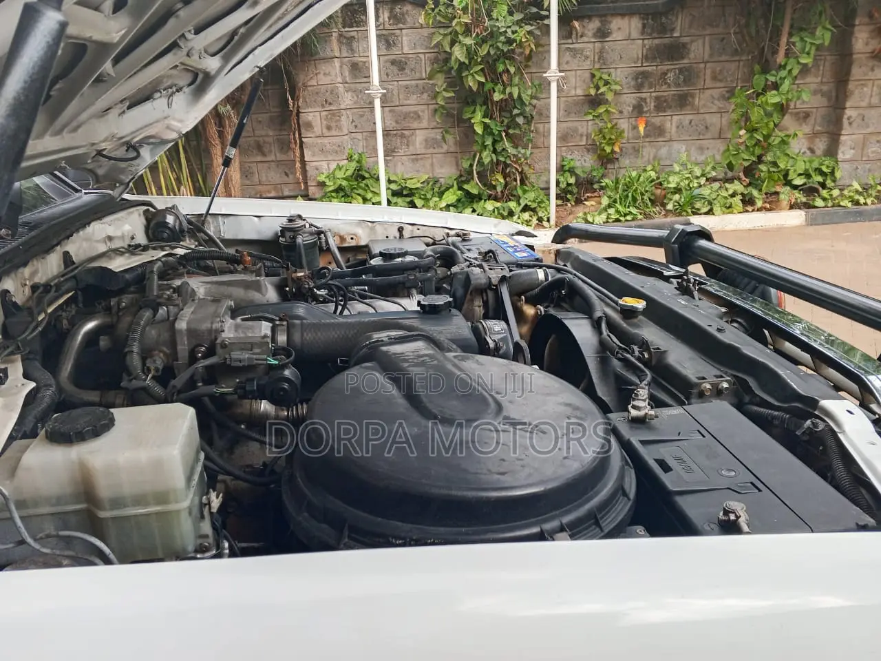 Toyota Land Cruiser 100 4.2 TD 2004 Pearl