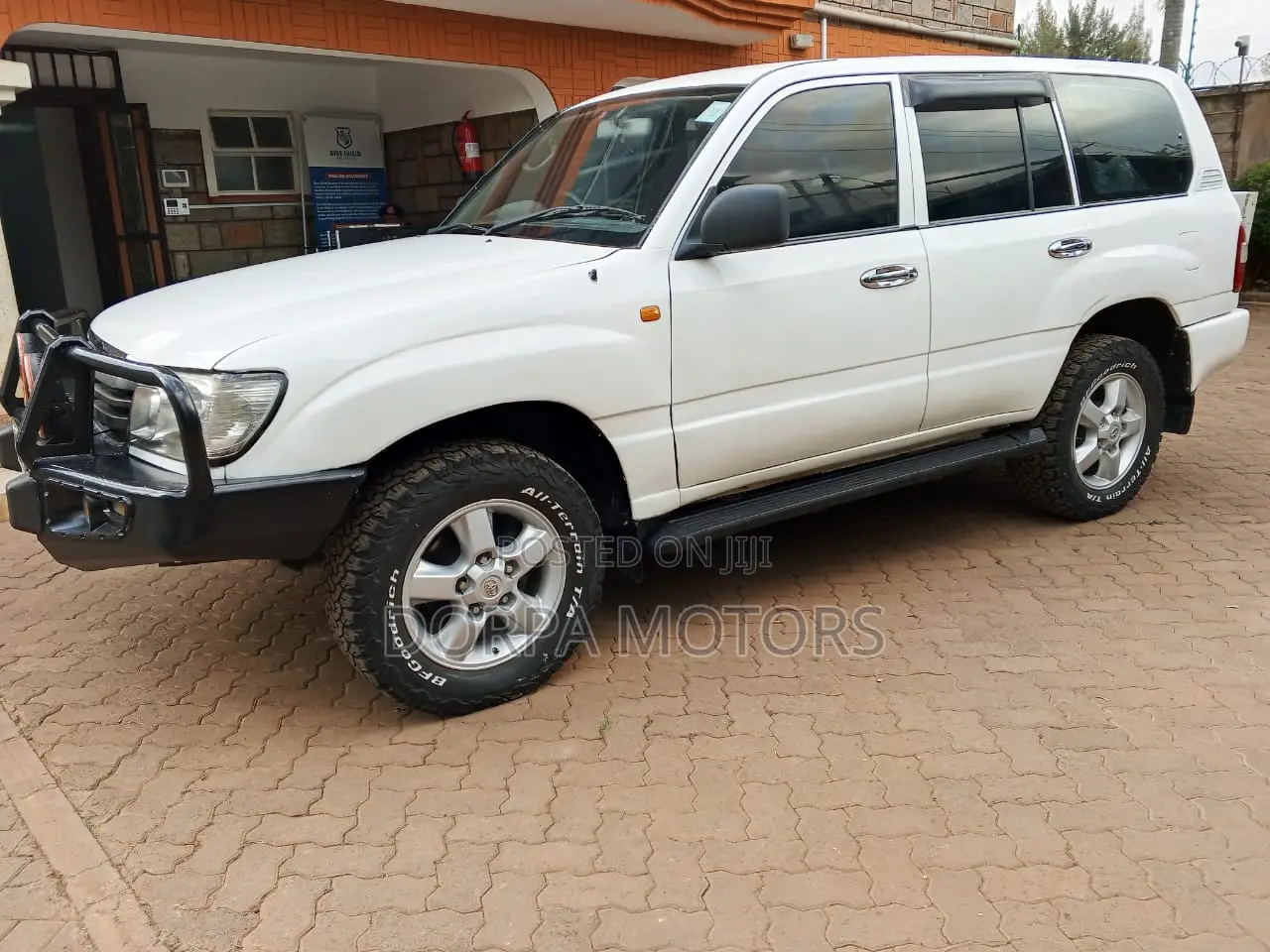 Toyota Land Cruiser 100 4.2 TD 2004 Pearl