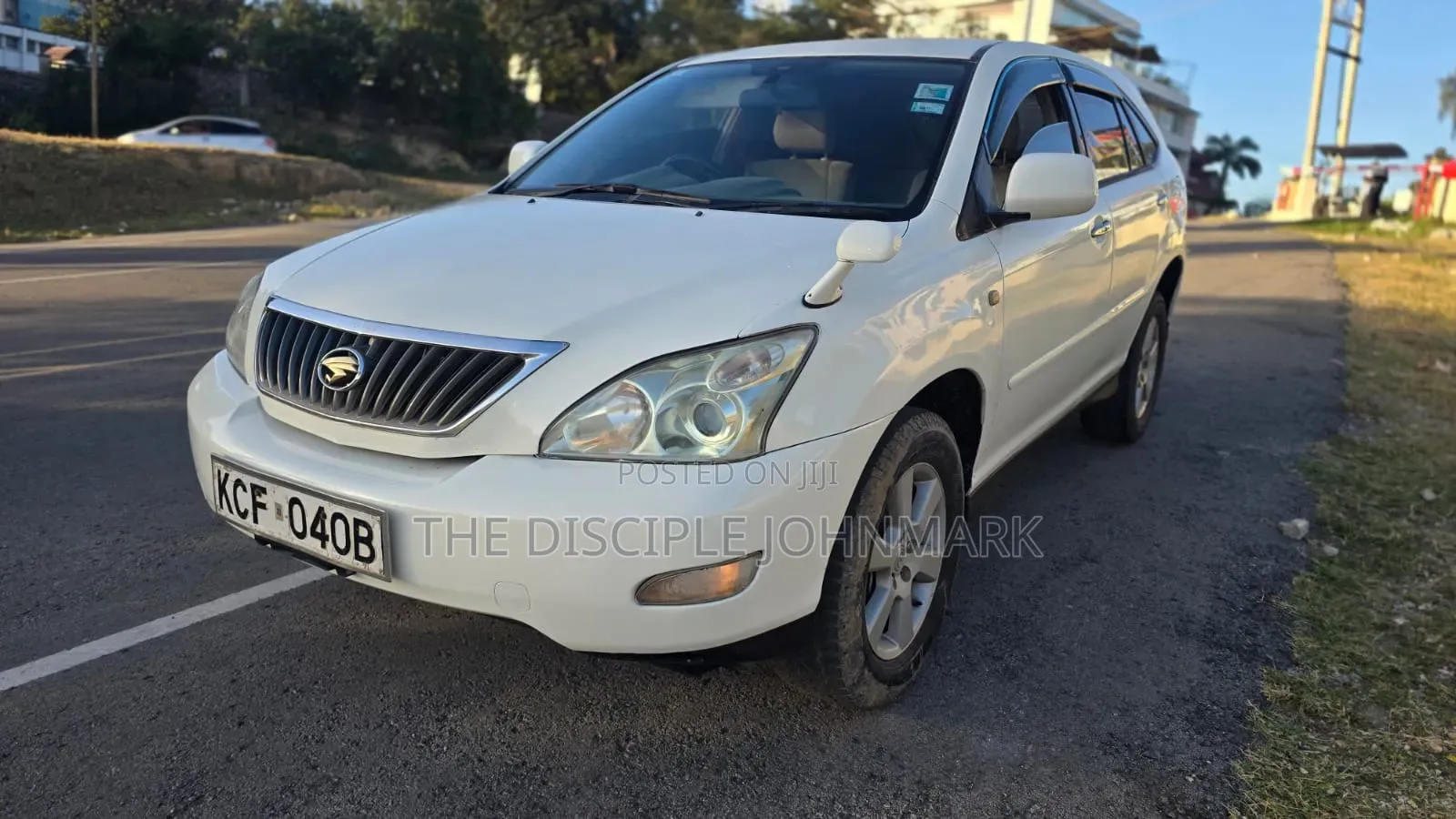 Toyota Harrier 2009 White