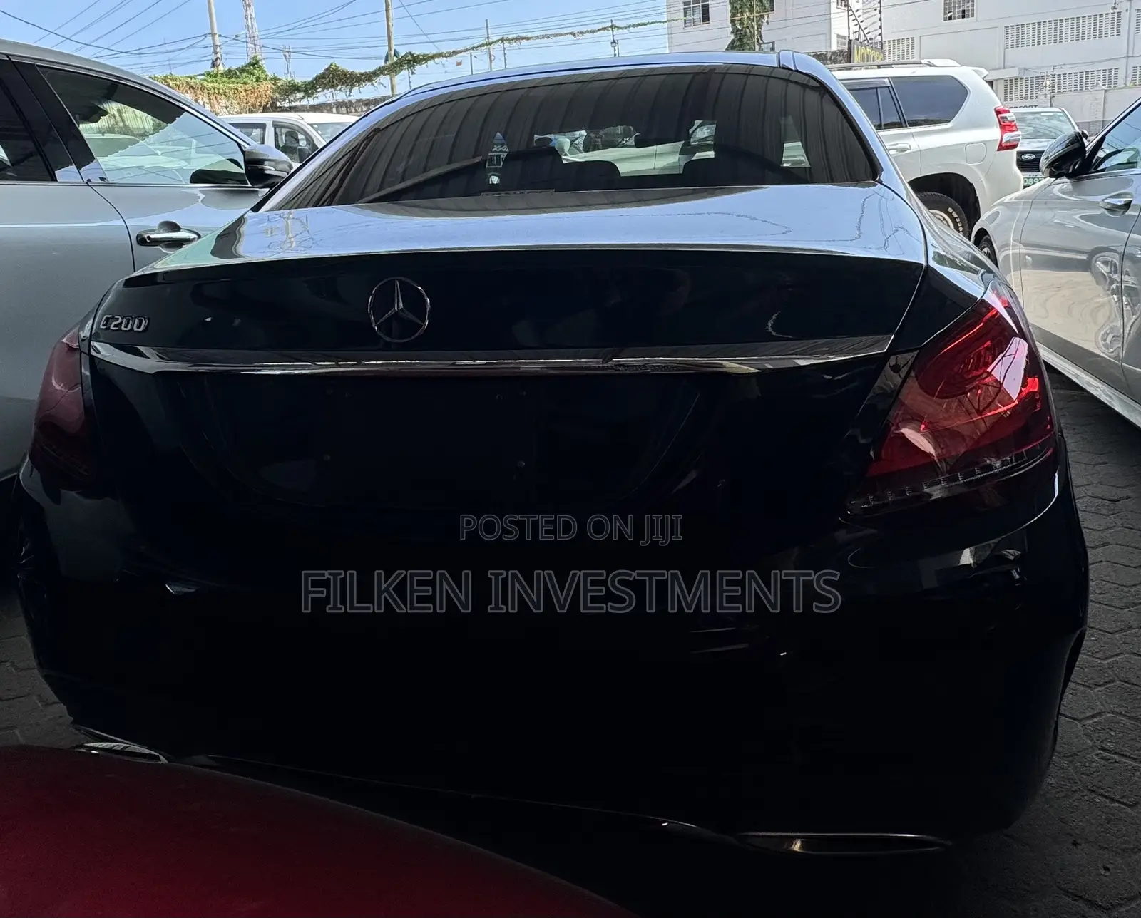 Mercedes-Benz C200 2021 Black
