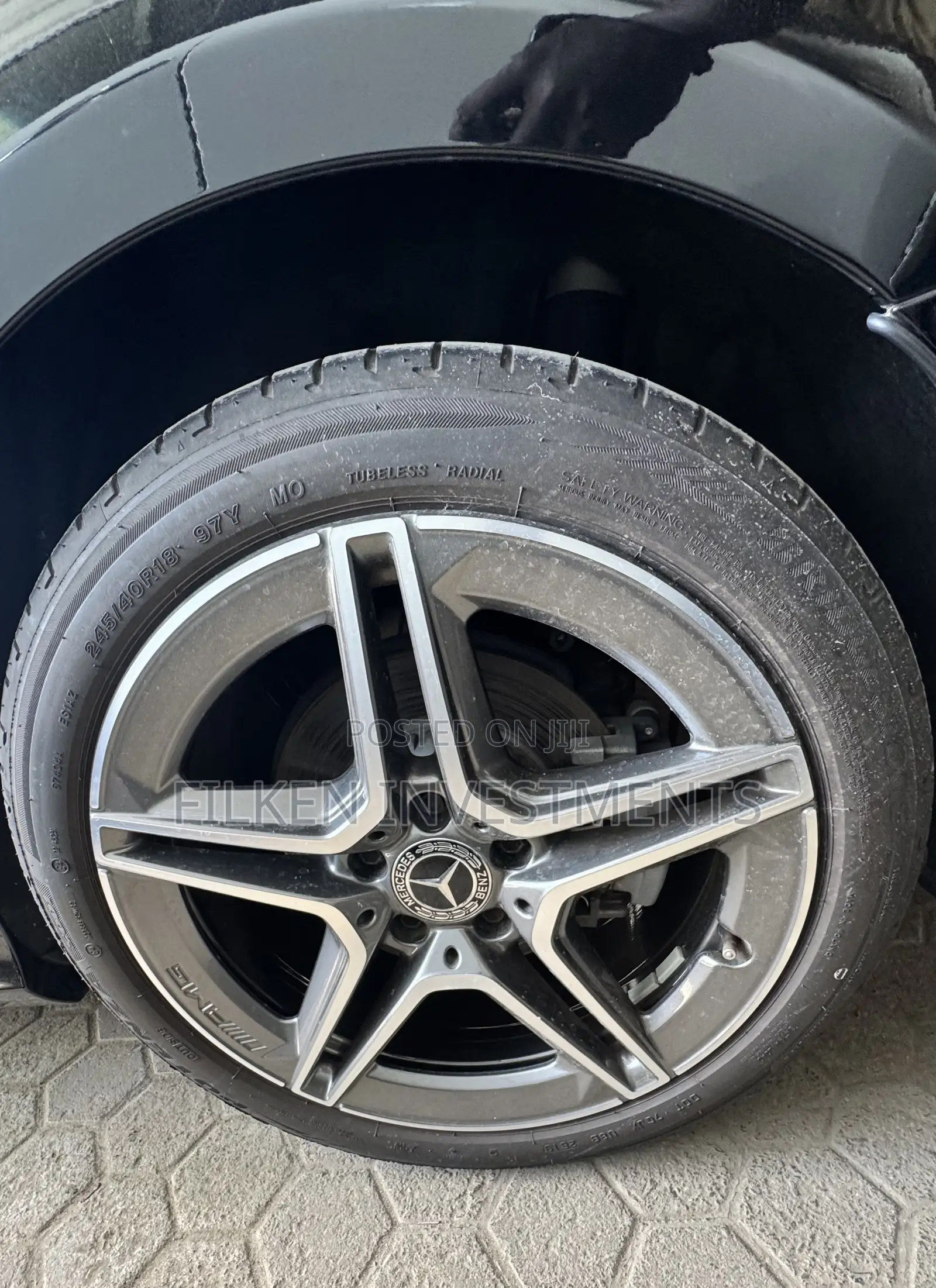 Mercedes-Benz C200 2021 Black