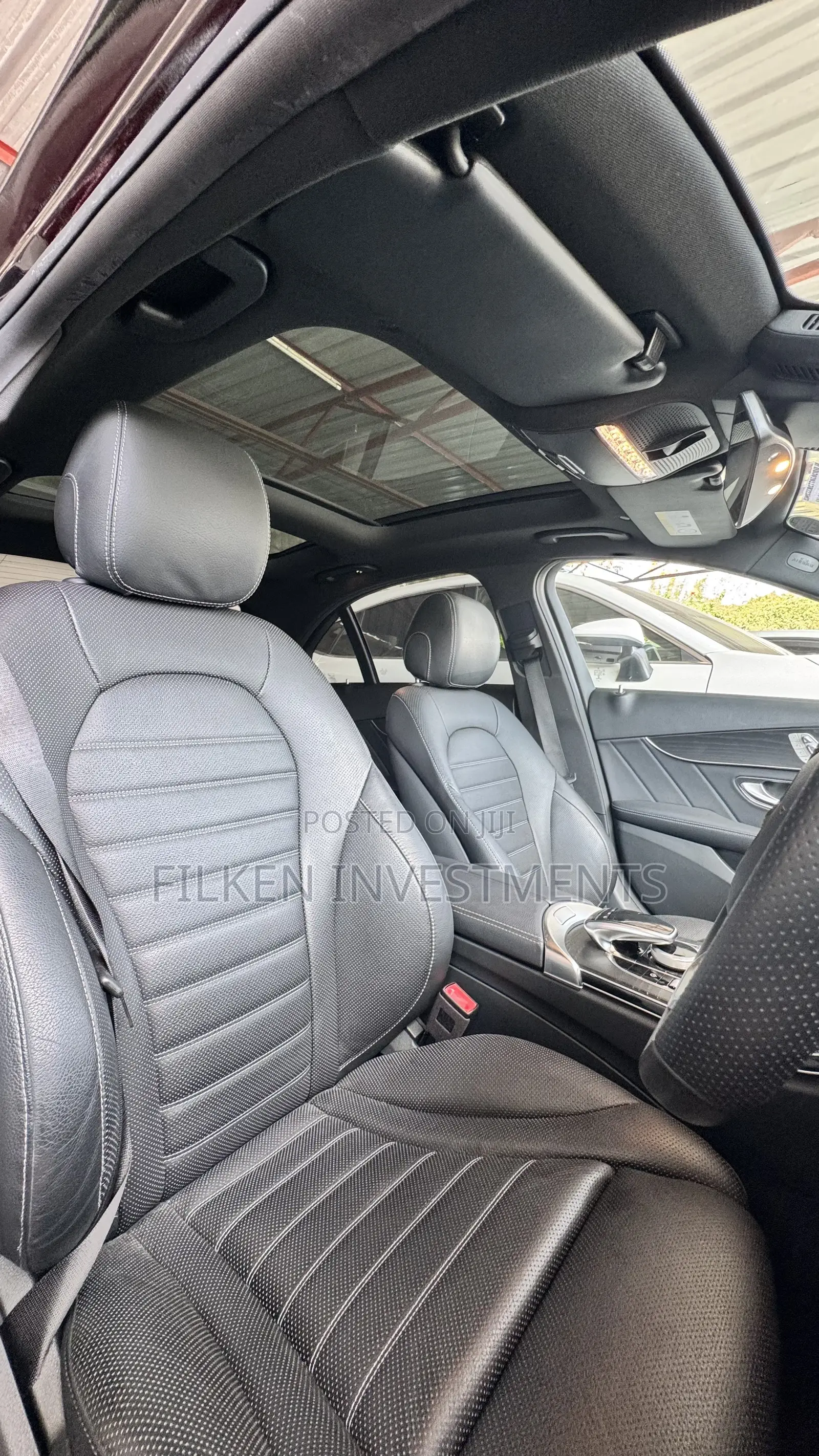 Mercedes-Benz C200 2021 Black