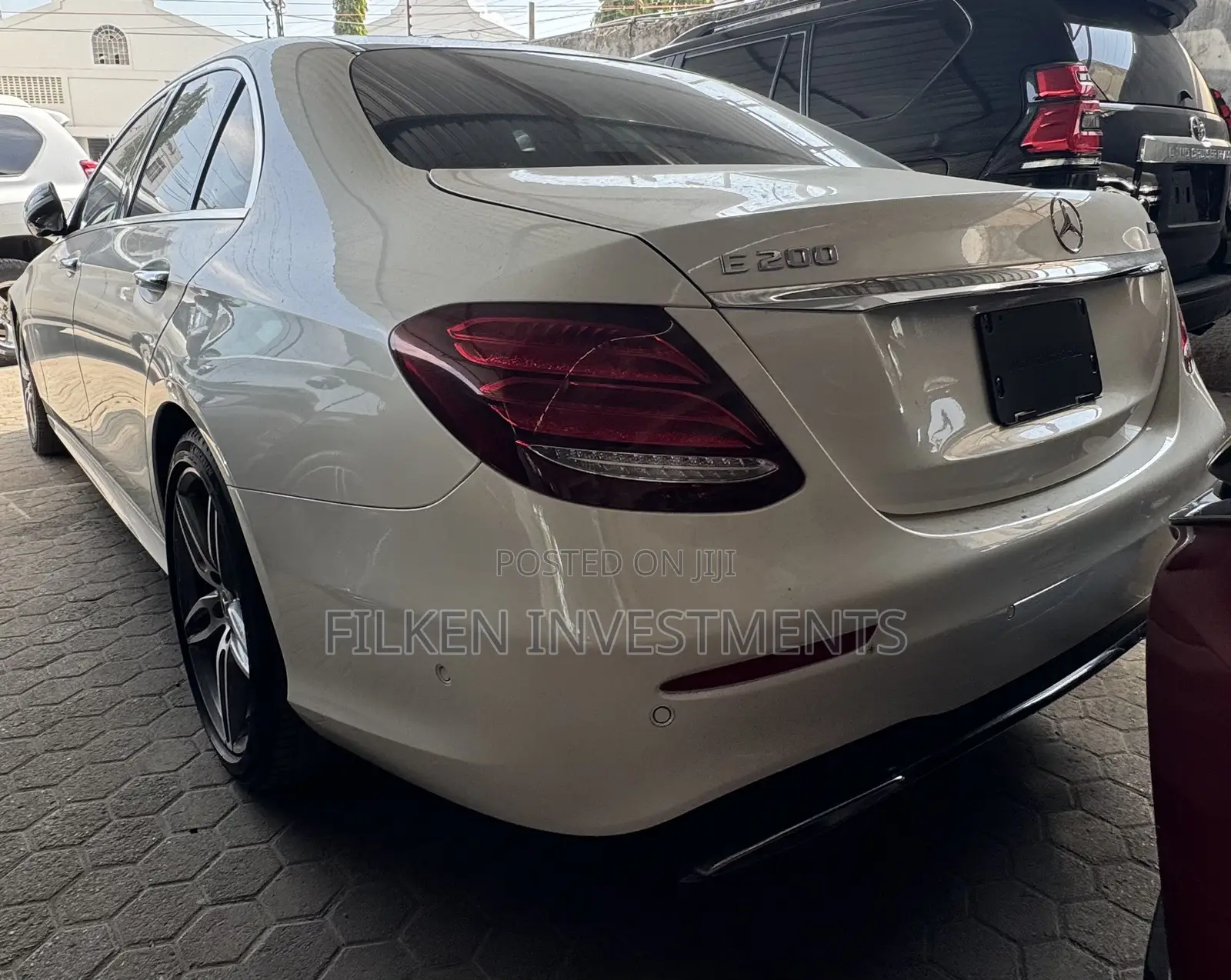 Mercedes-Benz E200 2019 White