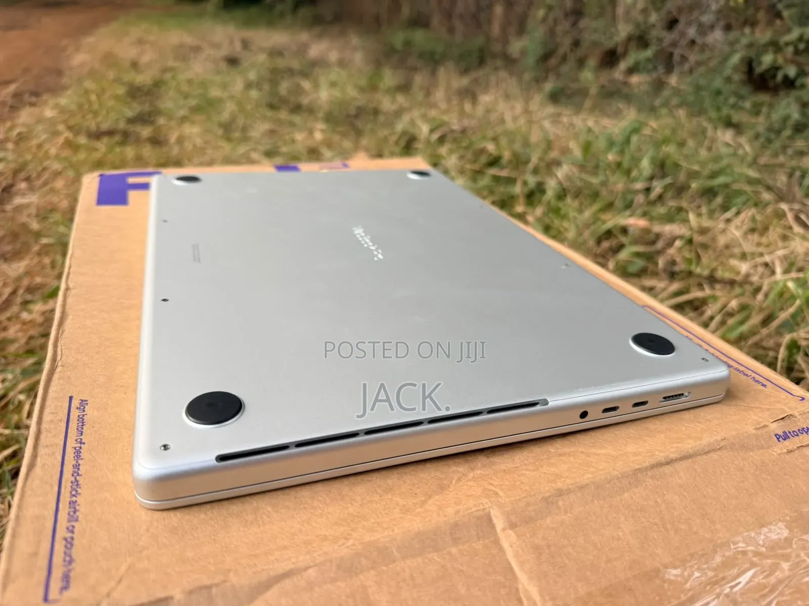 Laptop Apple MacBook Pro 2023 M3 Pro 36GB Apple M3 Pro SSD 512GB