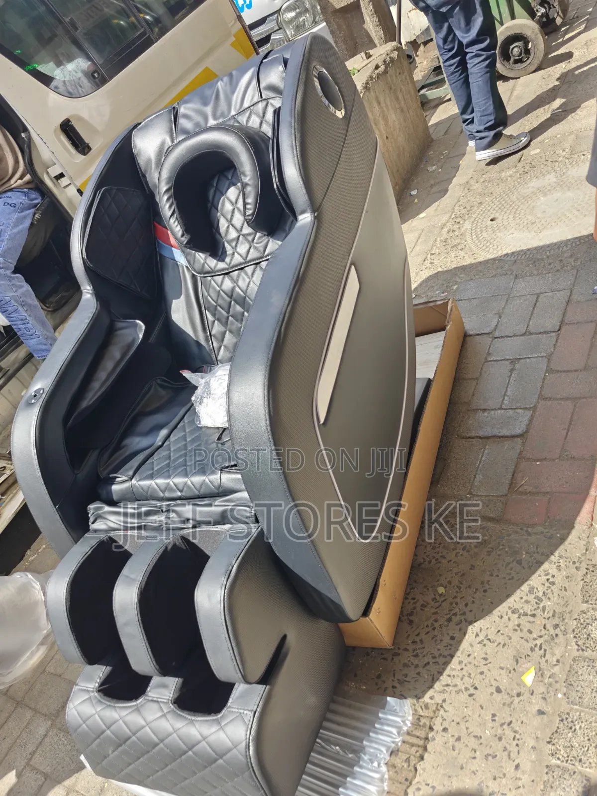 Bluetooth Zero Gravity Massage Chair