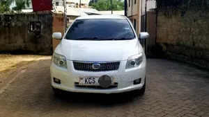 Toyota Axio 2011 Pearl