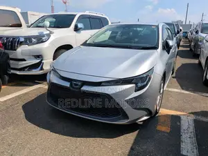 Toyota Corolla L (1.8L 4cyl 2A) 2019 Silver