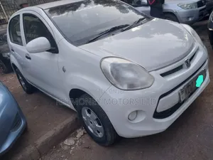 Toyota Passo 2016 White