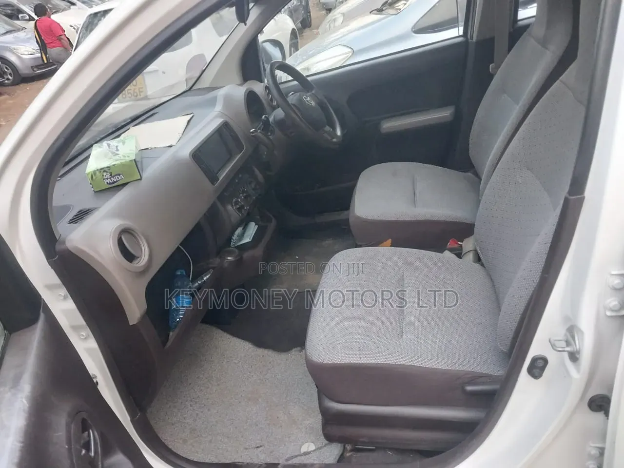 Toyota Passo 2016 White