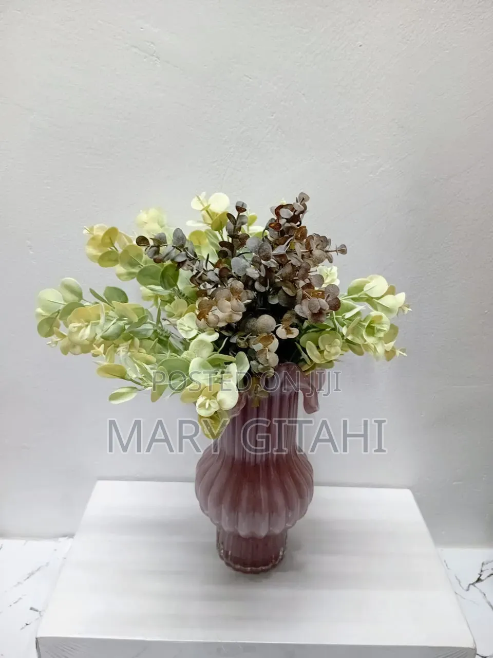 Fancy Glass Flower Vase at 