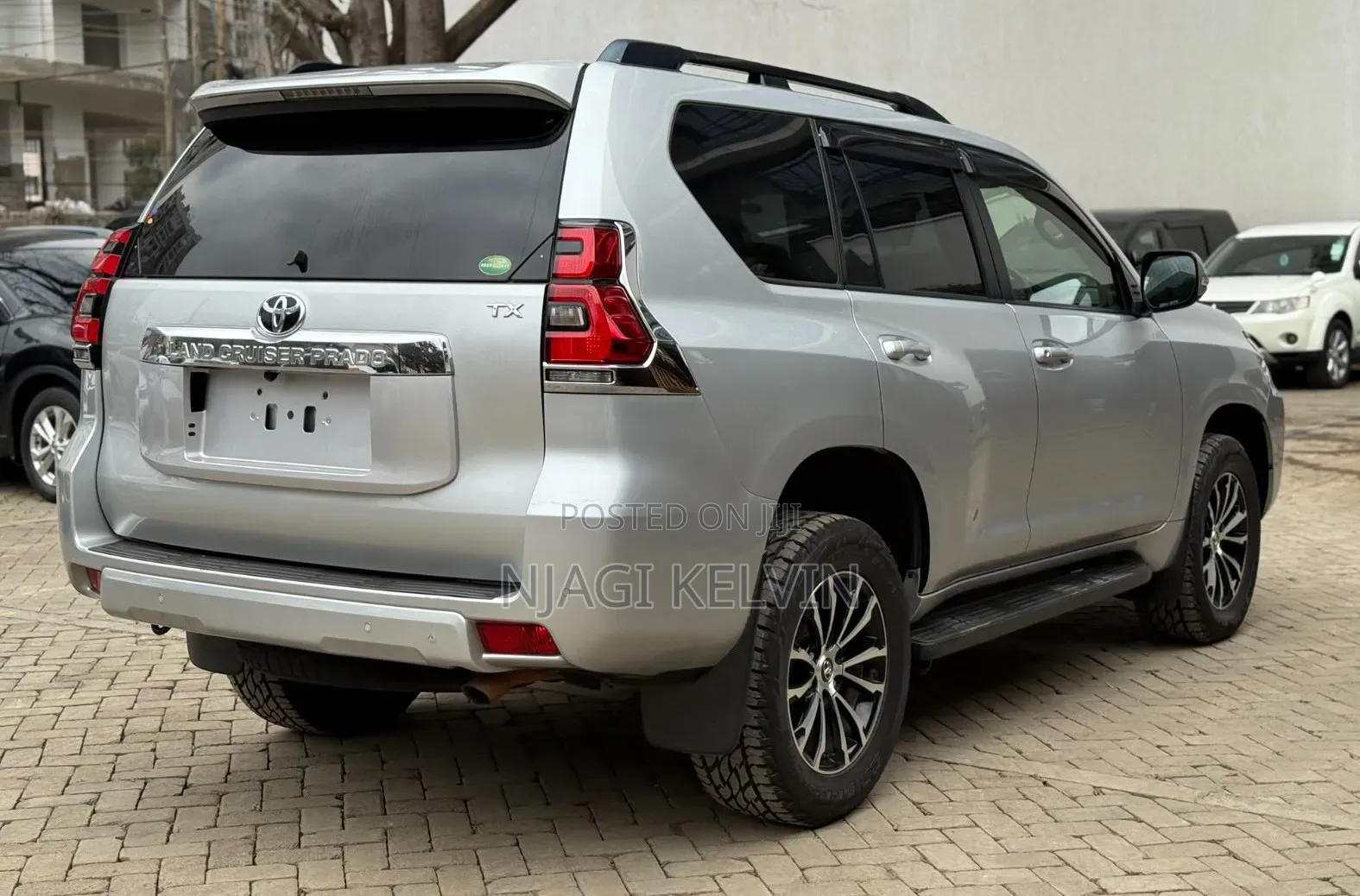 Toyota Land Cruiser Prado 2.8 2019 Silver