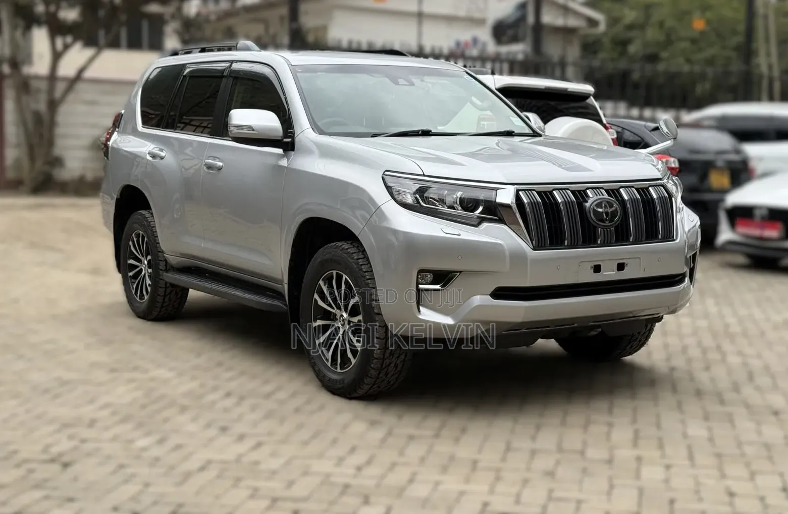 Toyota Land Cruiser Prado 2.8 2019 Silver