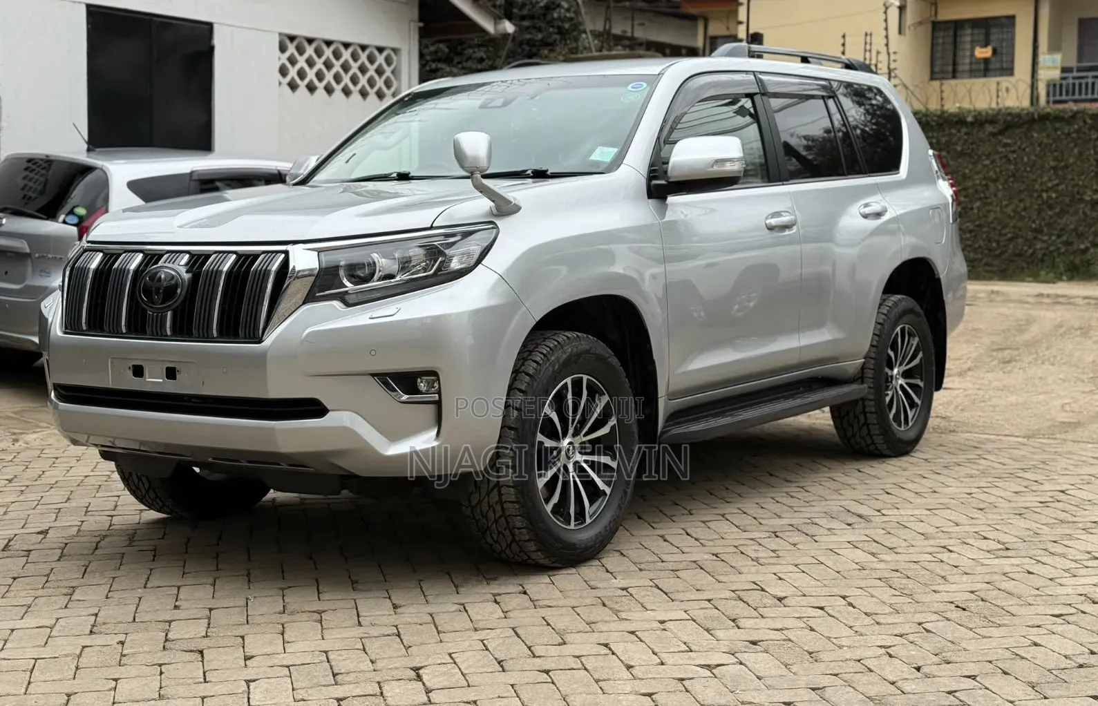 Toyota Land Cruiser Prado 2.8 2019 Silver
