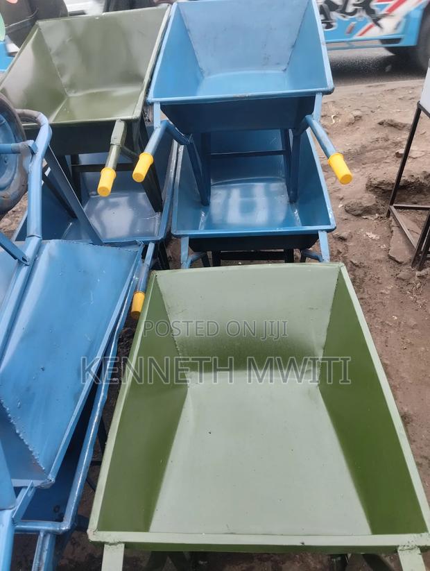 Wheelbarrow