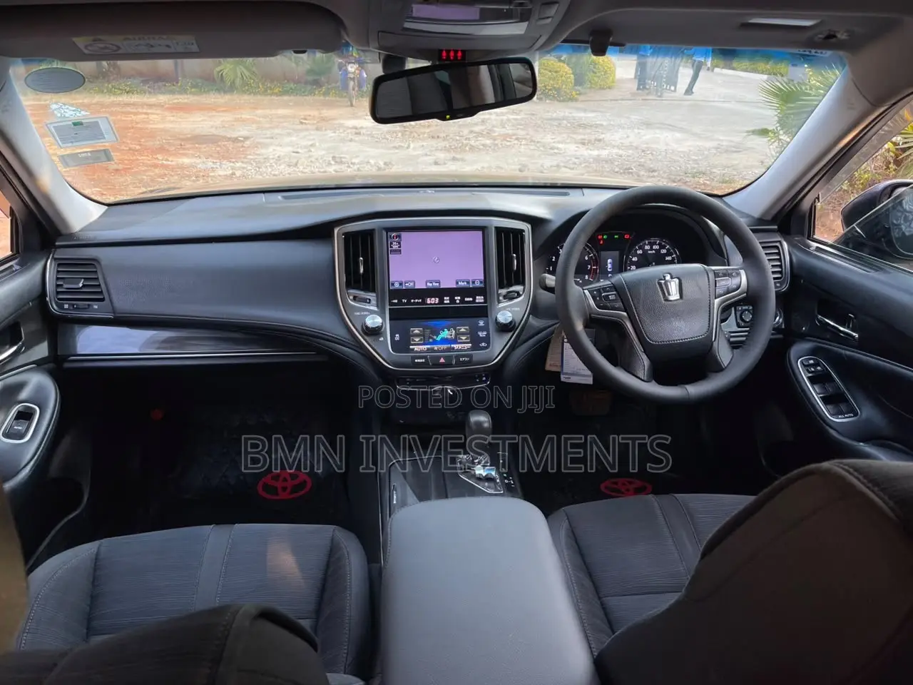 Toyota Crown 2013 Black