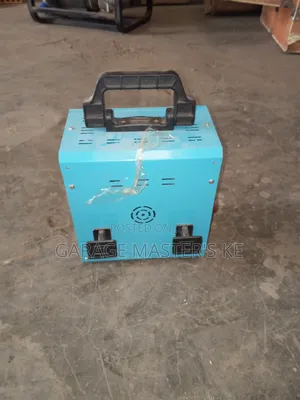 Battery Charger With Charger
