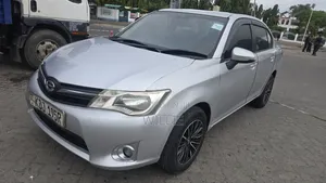 Toyota Axio 2014 Silver