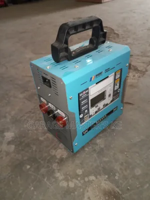 High Voltage Battery Charger