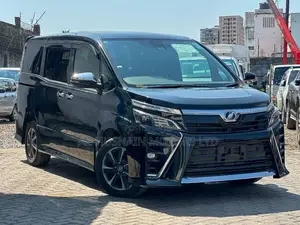 Toyota Voxy X 4WD 8-Seater 2019 Black