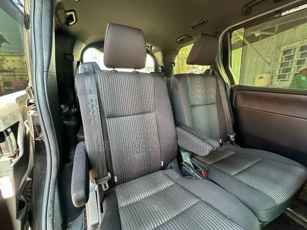 Toyota Voxy X 4WD 8-Seater 2019 Black