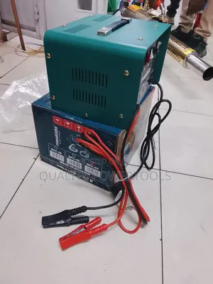 DFC 50 Battery Charger