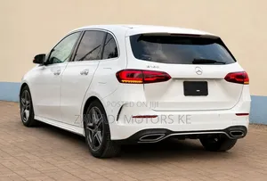 Mercedes-Benz A-Class 2019 White