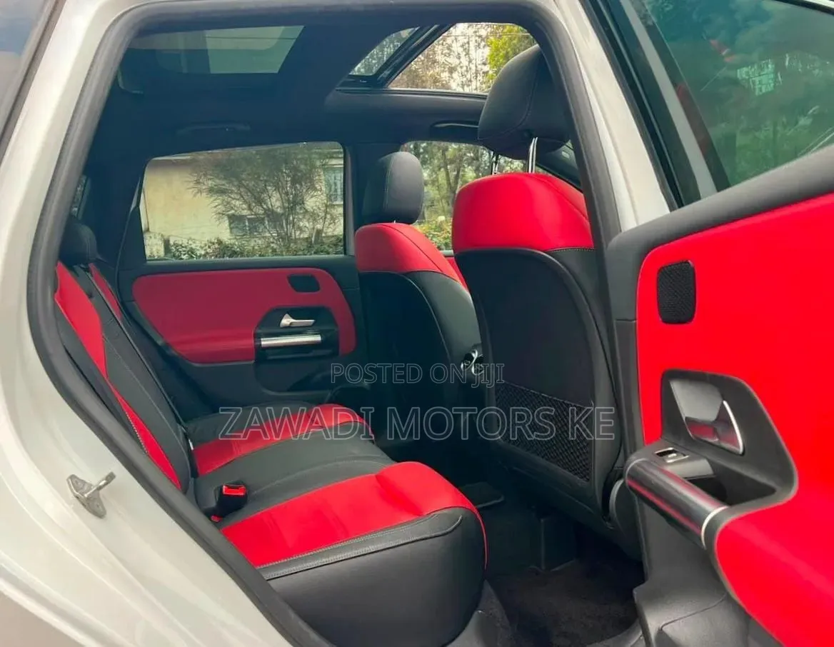 Mercedes-Benz A-Class 2019 White