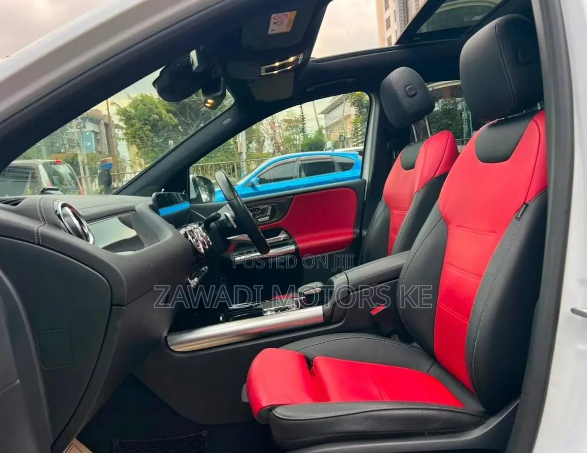 Mercedes-Benz A-Class 2019 White