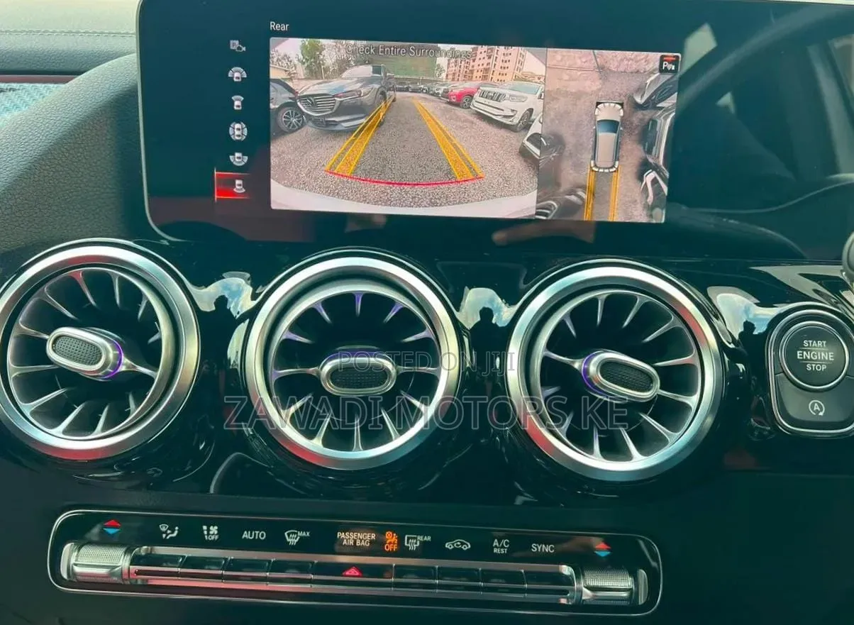 Mercedes-Benz A-Class 2019 White