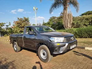 Toyota Hilux 2020 Gray