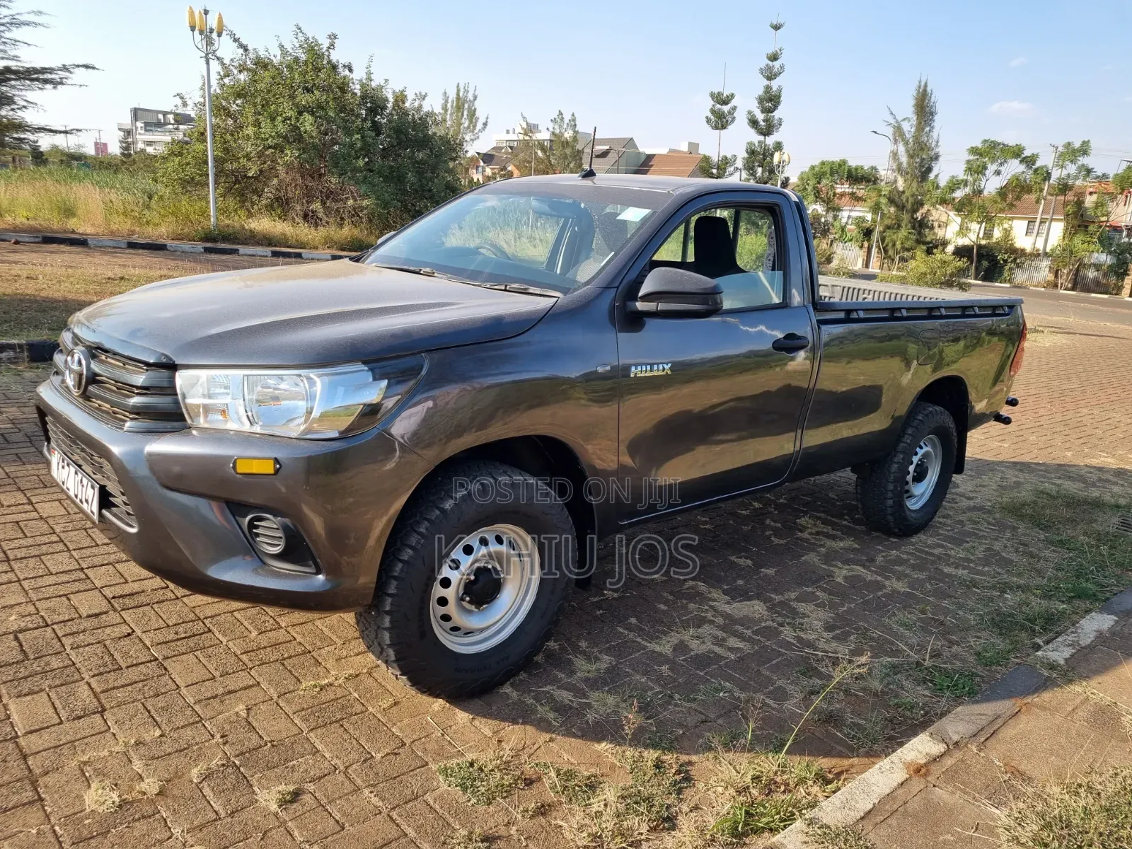 Toyota Hilux 2020 Gray
