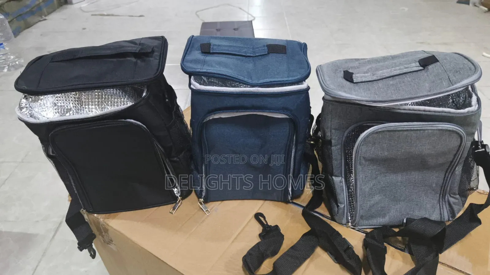 22x18x26cm Side Pocket Top and Front Zip Insulated Food Bag