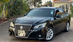 Toyota Crown 2013 Black