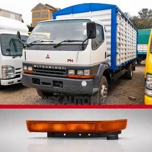 Front Indicator Lamp Mitsubishi Canter 4D32 FH215 1996 Model