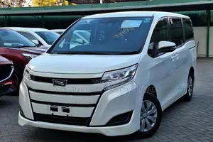 Toyota Noah 2020 Pearl