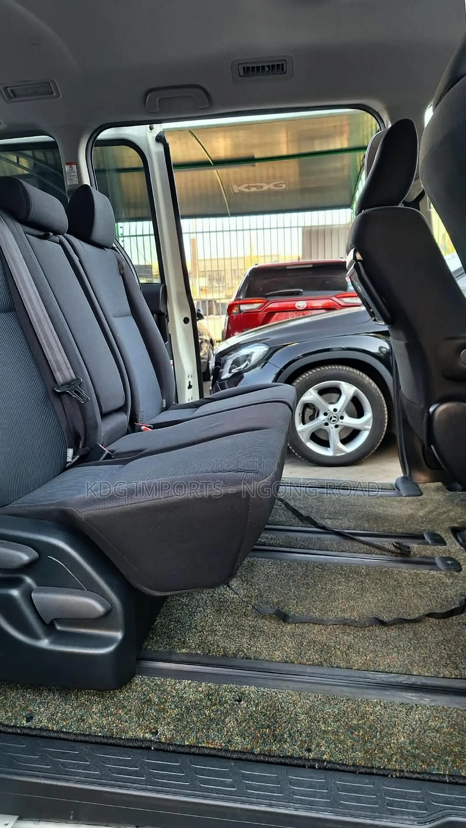 Toyota Noah 2020 Pearl
