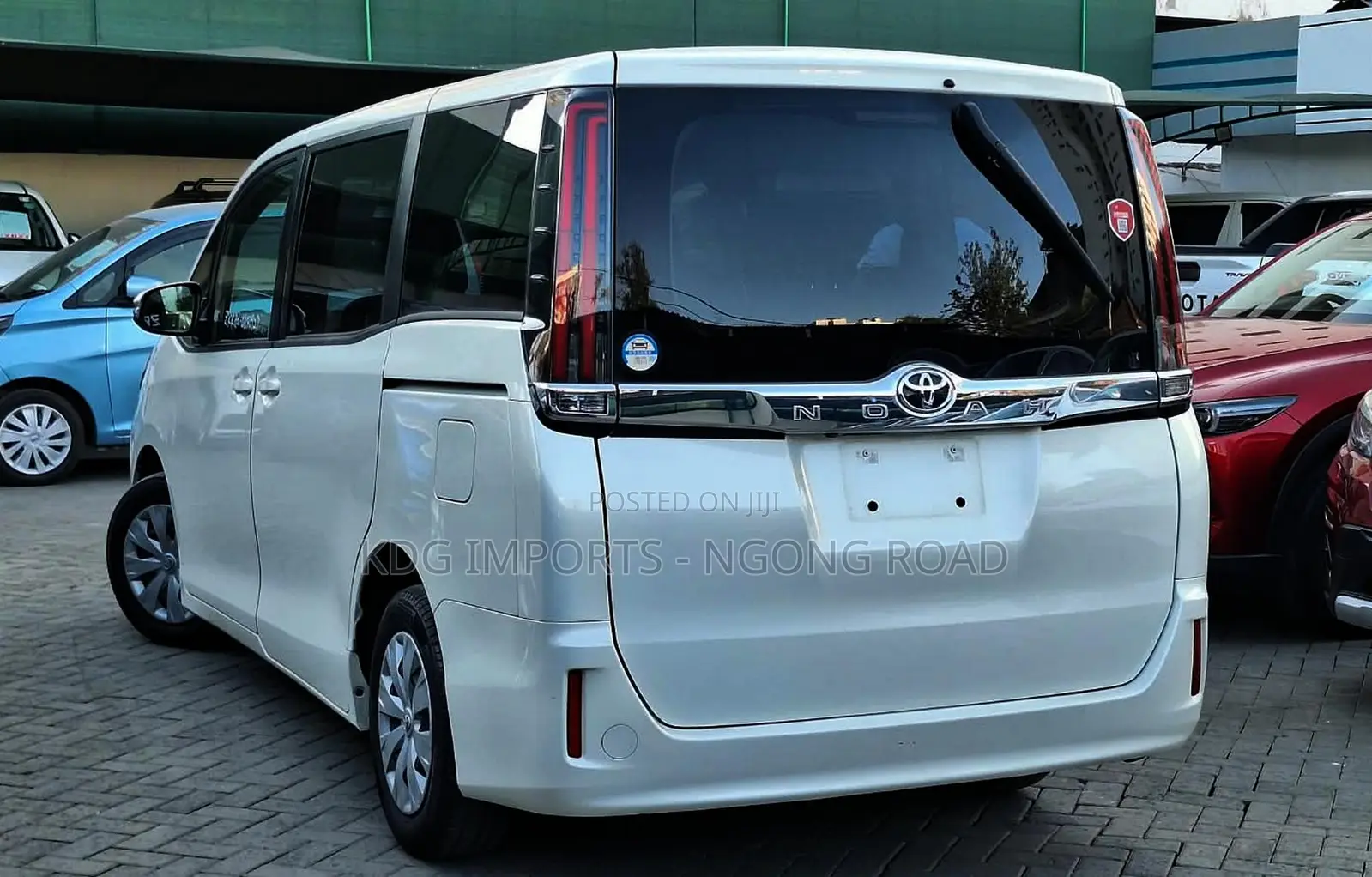Toyota Noah 2020 Pearl
